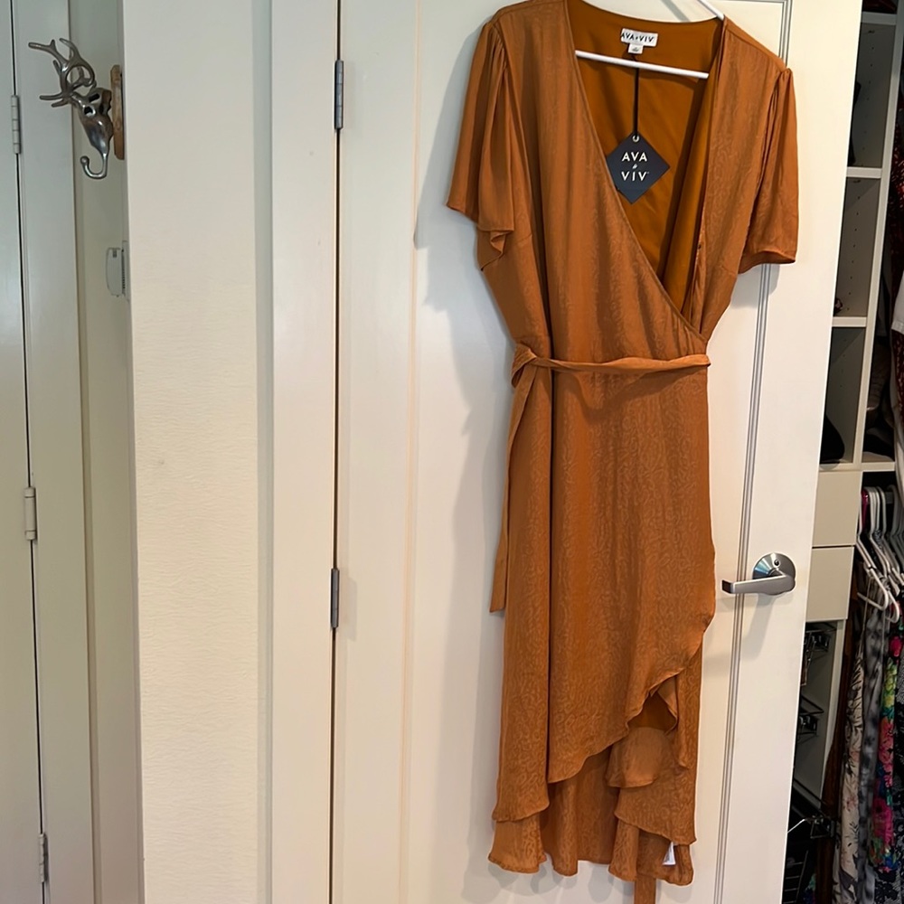 Gorgeous wrap dress brand new
